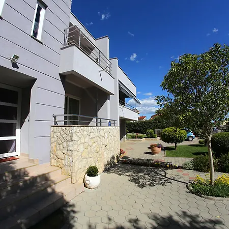 Ukalovic Apartman