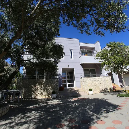 Apartman Ukalovic *