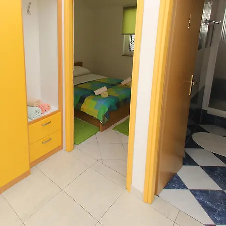 Ukalovic * Zára